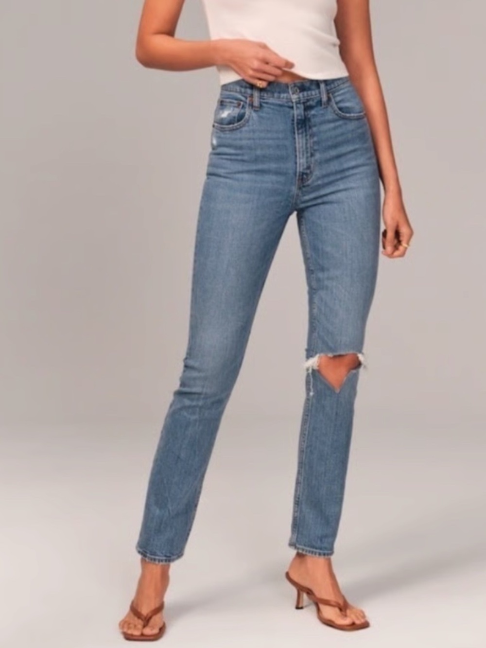 Abercrombie & Fitch Women's 90s Slim Straight Jeans Ultra High Rise Size 10/30